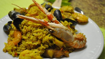 Prawdziwa hiszpańska paella – jak ją przygotować? Prawdziwa hiszpańska paella – jak ją przygotować?