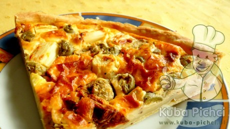 frittata z oliwkami i suszonymi pomidorami