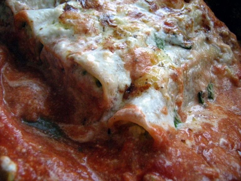 Cannelloni zapiekane z brokułami i kalafiorem