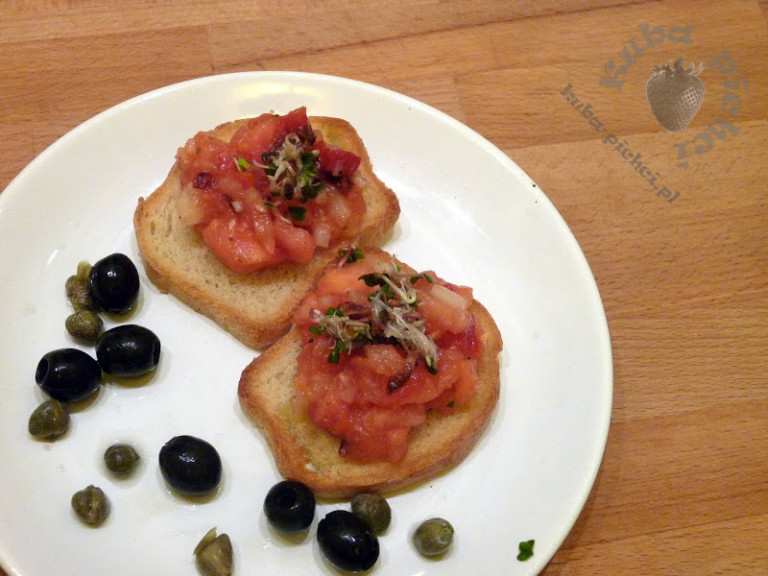 Bruschetta z pomidorami