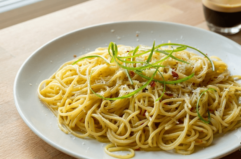 Spaghetti aglio olio e peperoncino – przepis