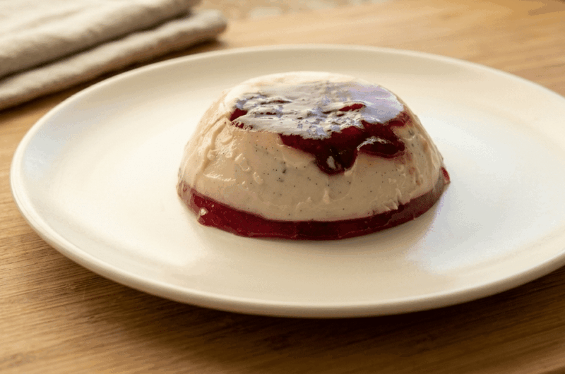 Panna cotta malinowa