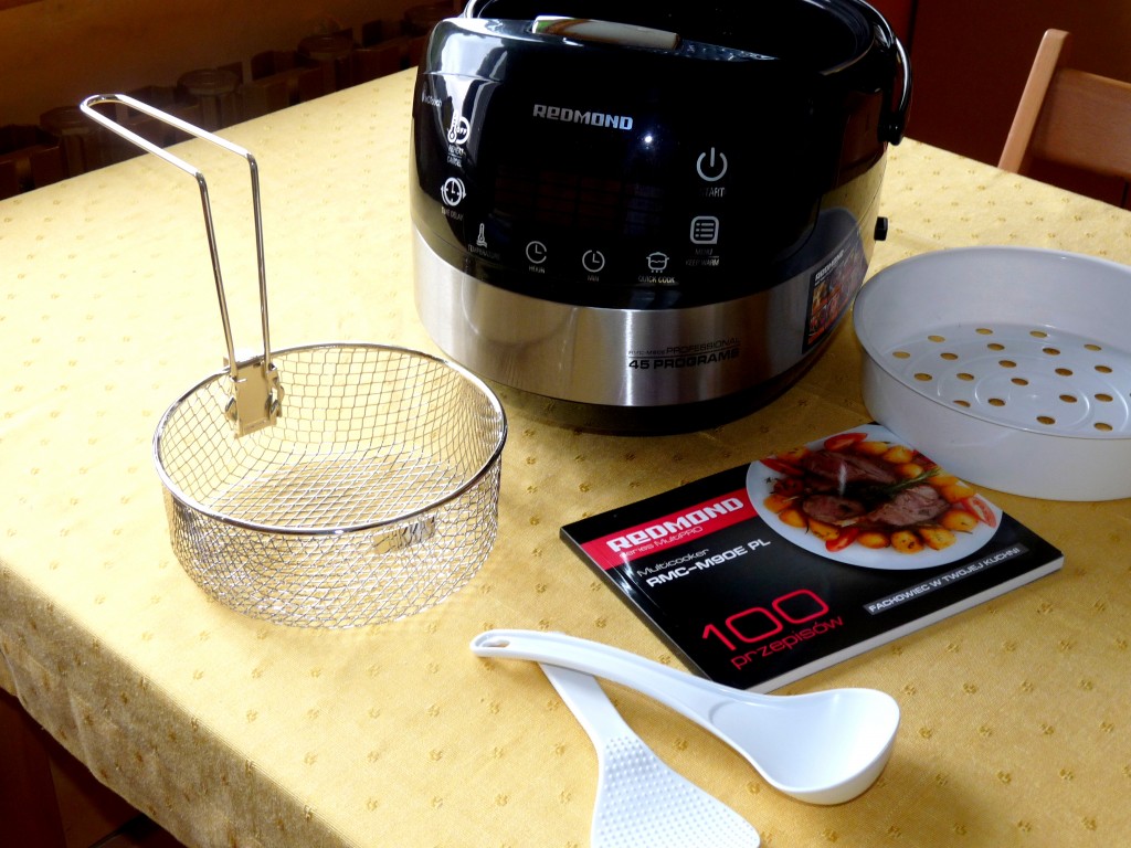 Multicooker Redmond RMC-M90E – recenzja