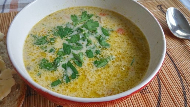 Zupa pieczarkowa
